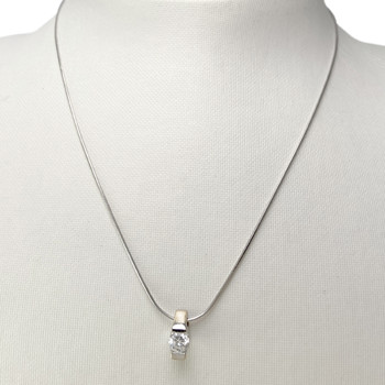 Collier d'occasion or 750 blanc diamant 40cm