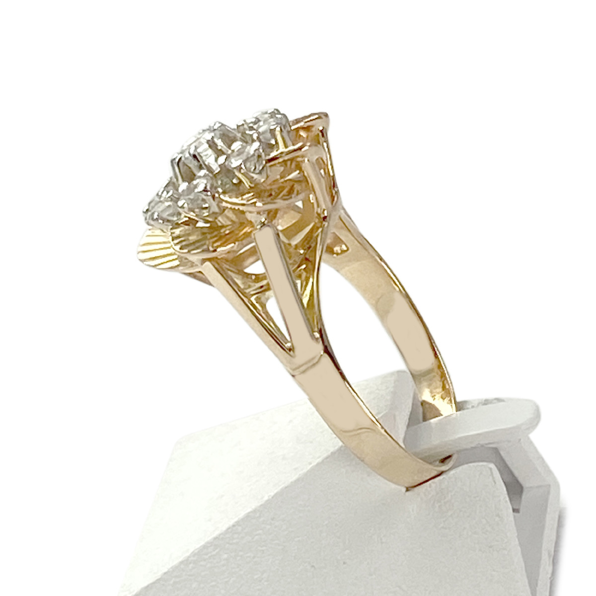 Bague d'occasion 2ors 750 spinelles synthétiques - vue 2