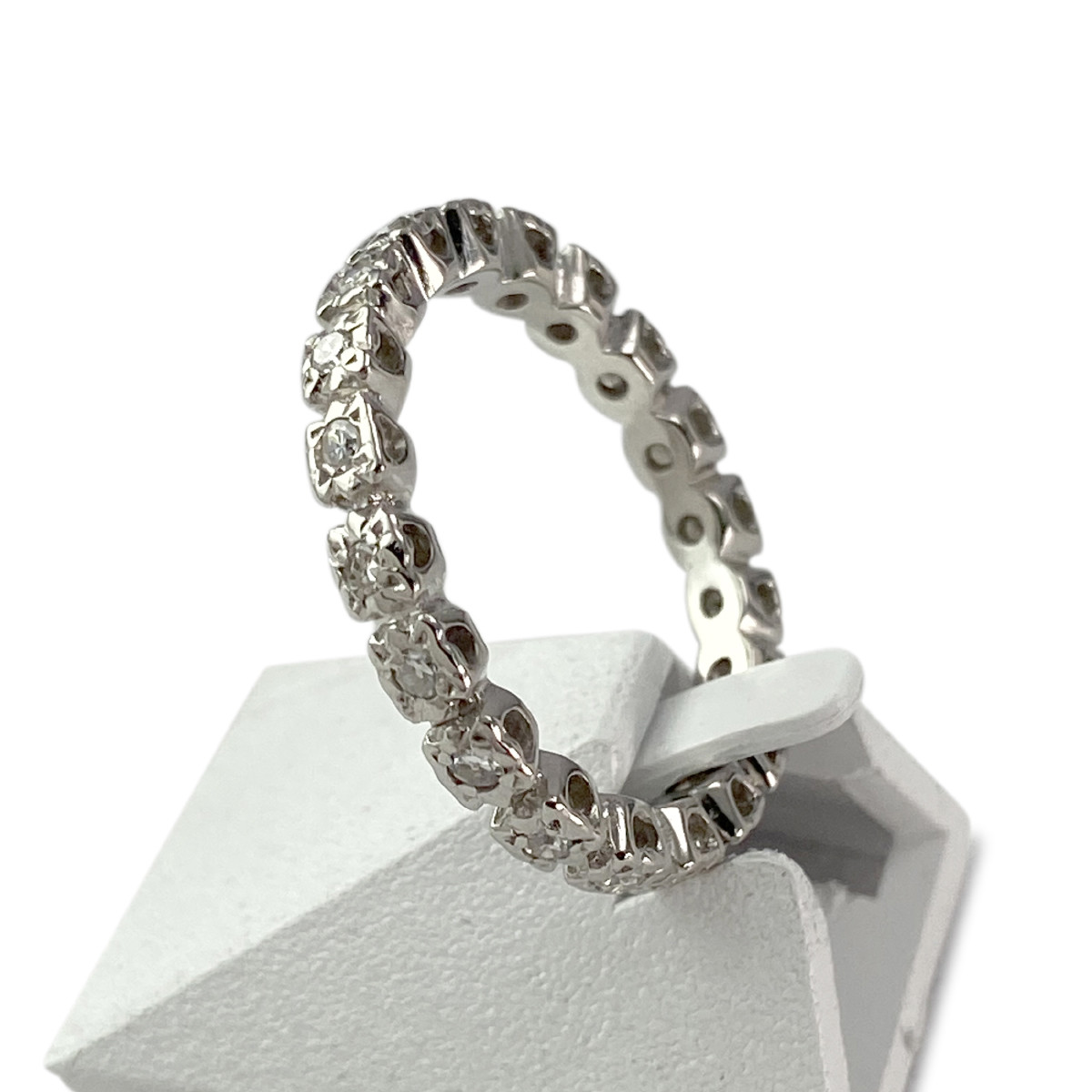 Bague d'occasion tour complet or 750 blanc diamants - vue 2
