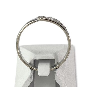 Tweedehands goud 750 witte diamanten ring