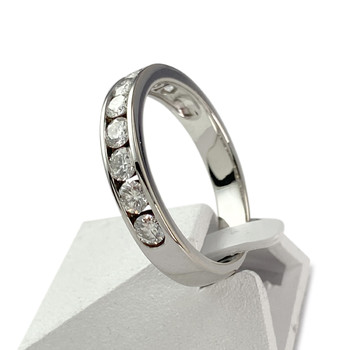 Second-hand gold ring 750 white diamonds