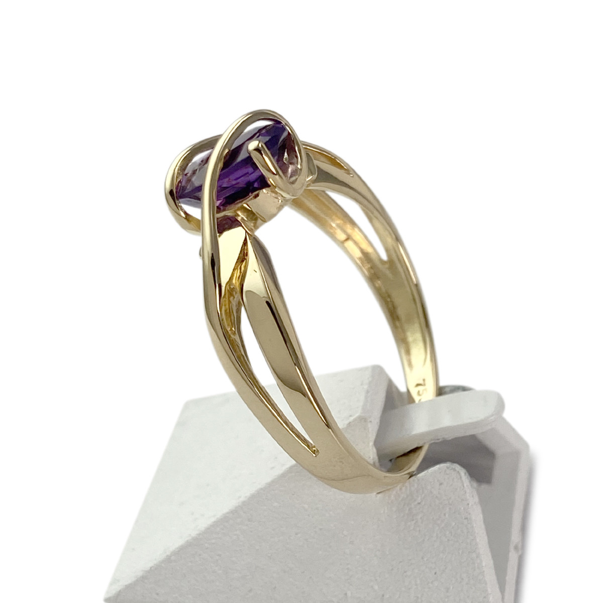 Bague d'occasion or 750 jaune améthyste - vue 2