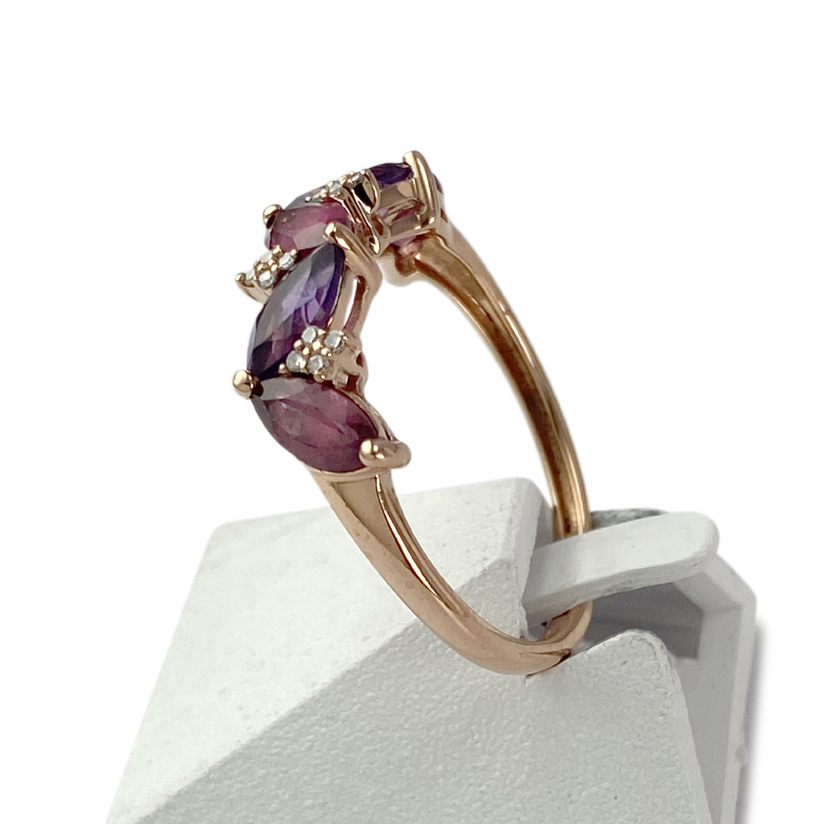 Bague d'occasion or 375 rose améthystes grenats et diamants - vue 2