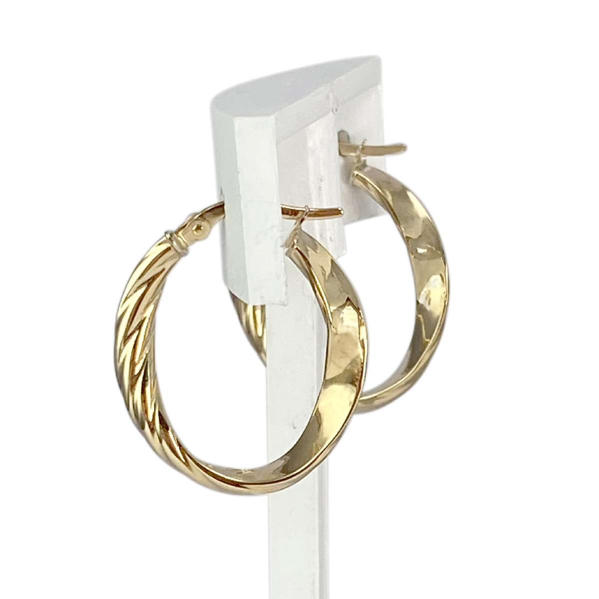 Boucles d'oreilles d'occasion or 375 jaune - vue 2
