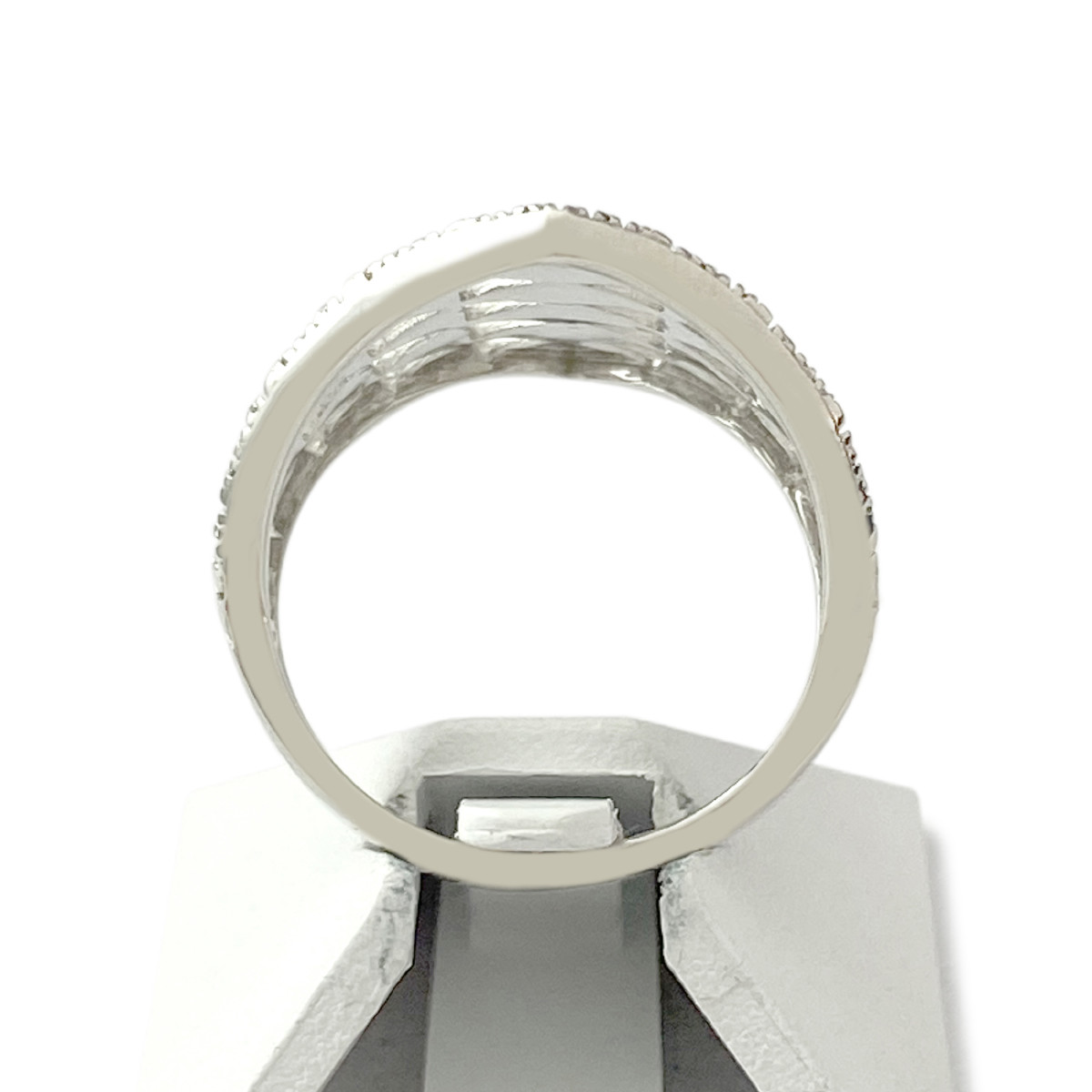 Bague d'occasion or 375 blanc diamants - vue 3