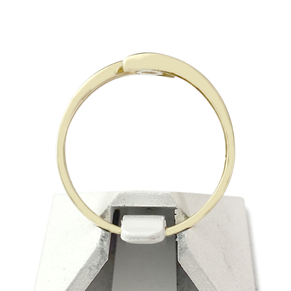 Solitaire d'occasion or 375 jaune et rhodié diamant 0.10 carat - vue 3