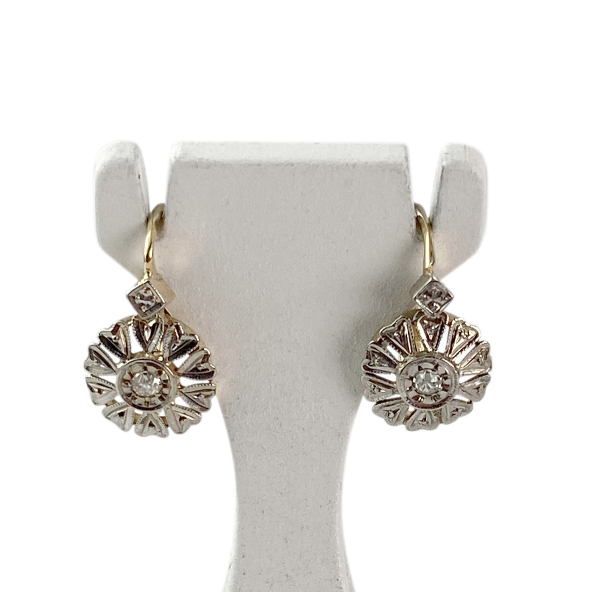 Boucles d'oreilles dormeuses d'occasion 2 ors 750 diamants