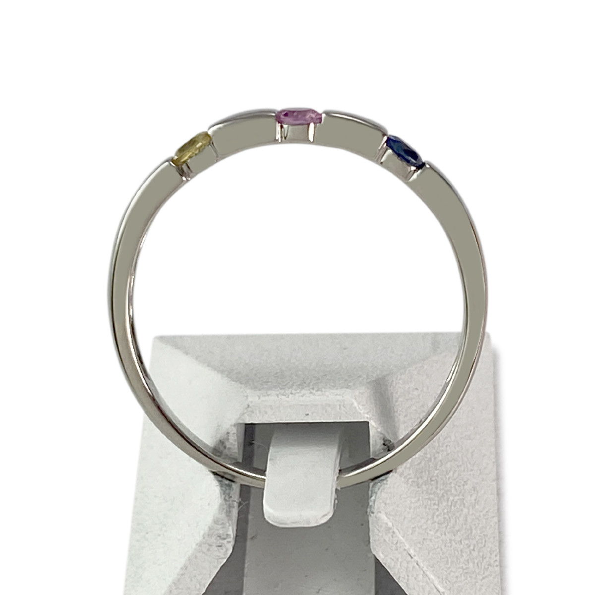 Bague d'occasion or 750 blanc saphirs - vue 3