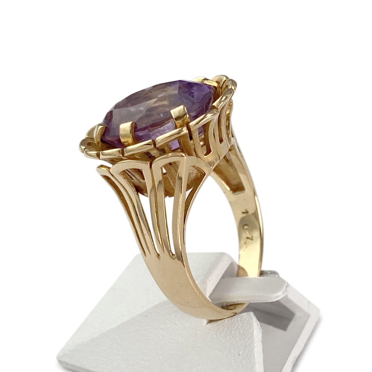 Bague d'occasion or 750 jaune améthyste - vue 2
