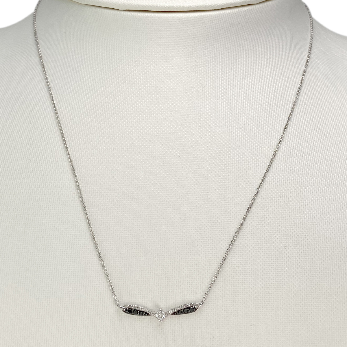 Collier d'occasion or 375 blanc diamants 43 cm - vue 2