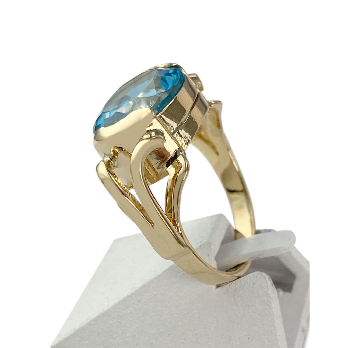 Bague d'occasion or 750 jaune topaze traitée swiss blue - vue 2
