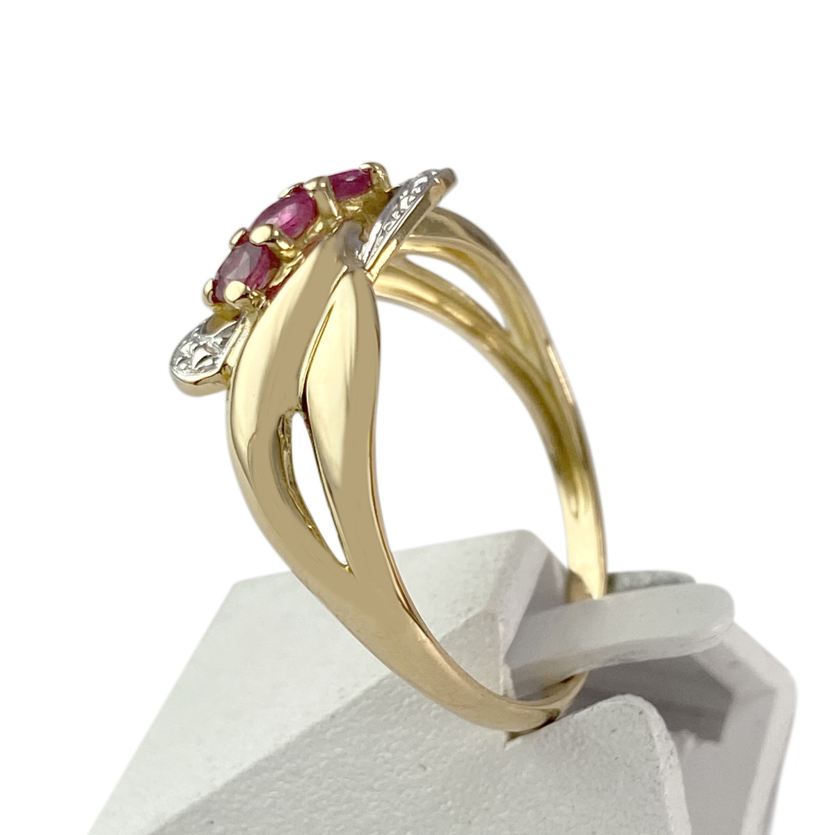 Bague d'occasion or 750 2 tons rubis - vue 2