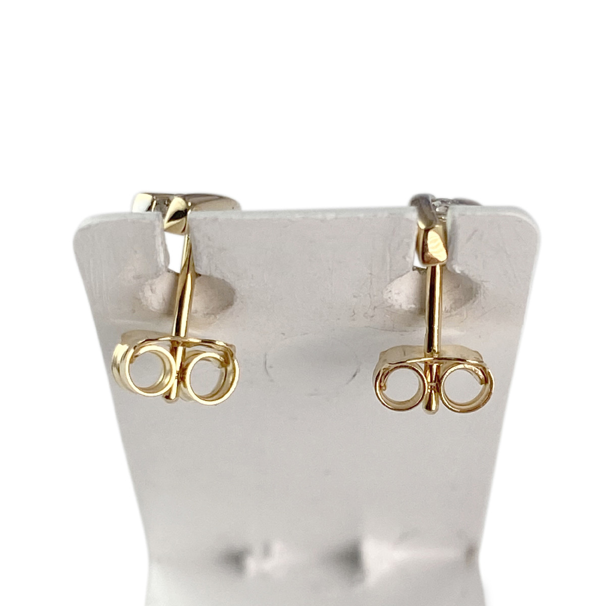 Boucles d'oreilles clous d'occasion 2 ors 750 diamants - vue 3