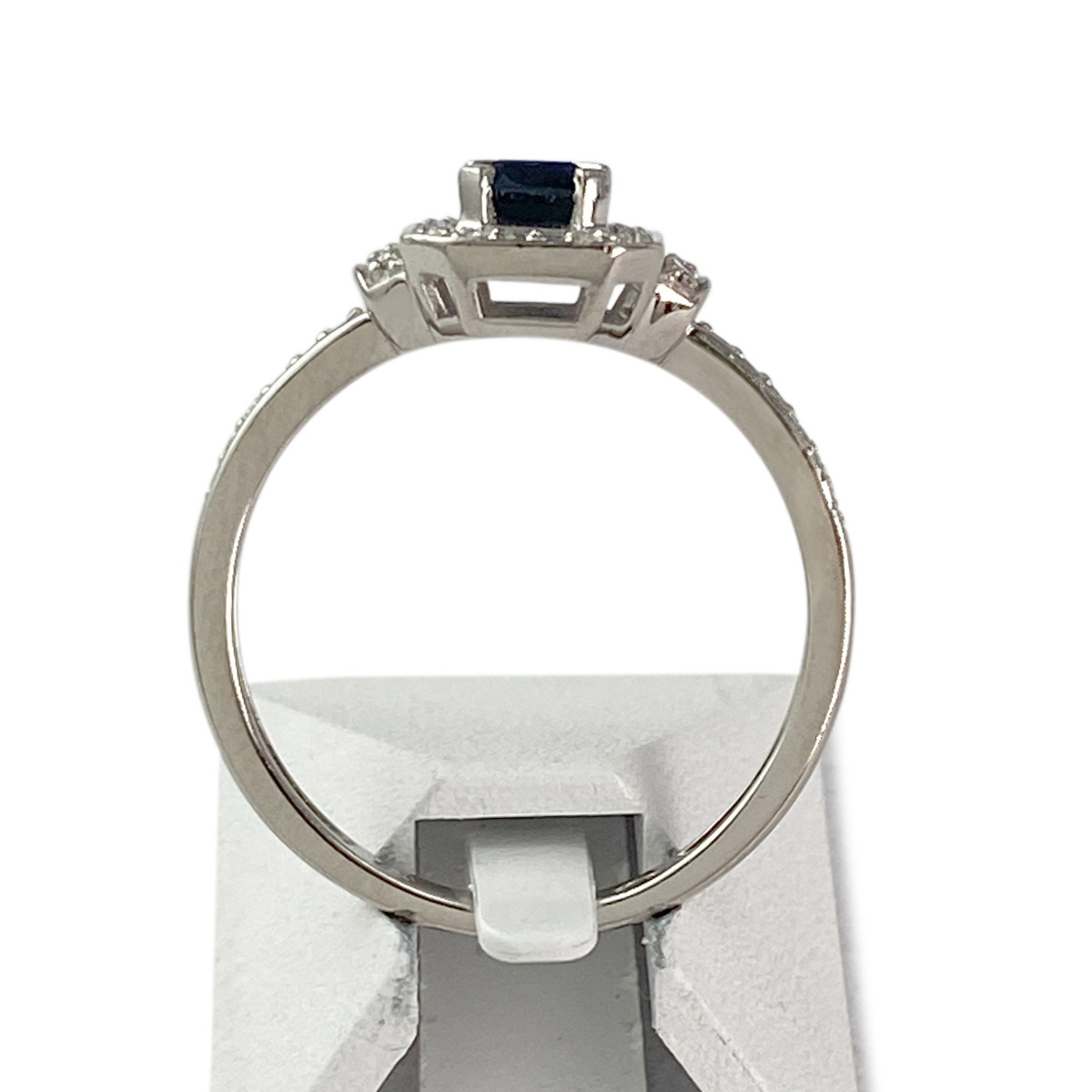 Bague d'occasion or 750 blanc saphir diamants - vue 3
