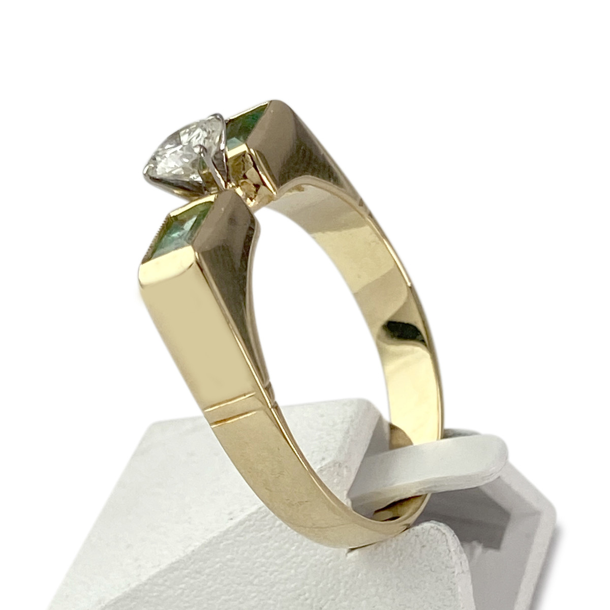 Bague d'occasion or 750 jaune diamant émeraudes - vue 2