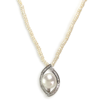 Collier d'occasion or 750 blanc perle de culture perles keshi diamants 45 cm