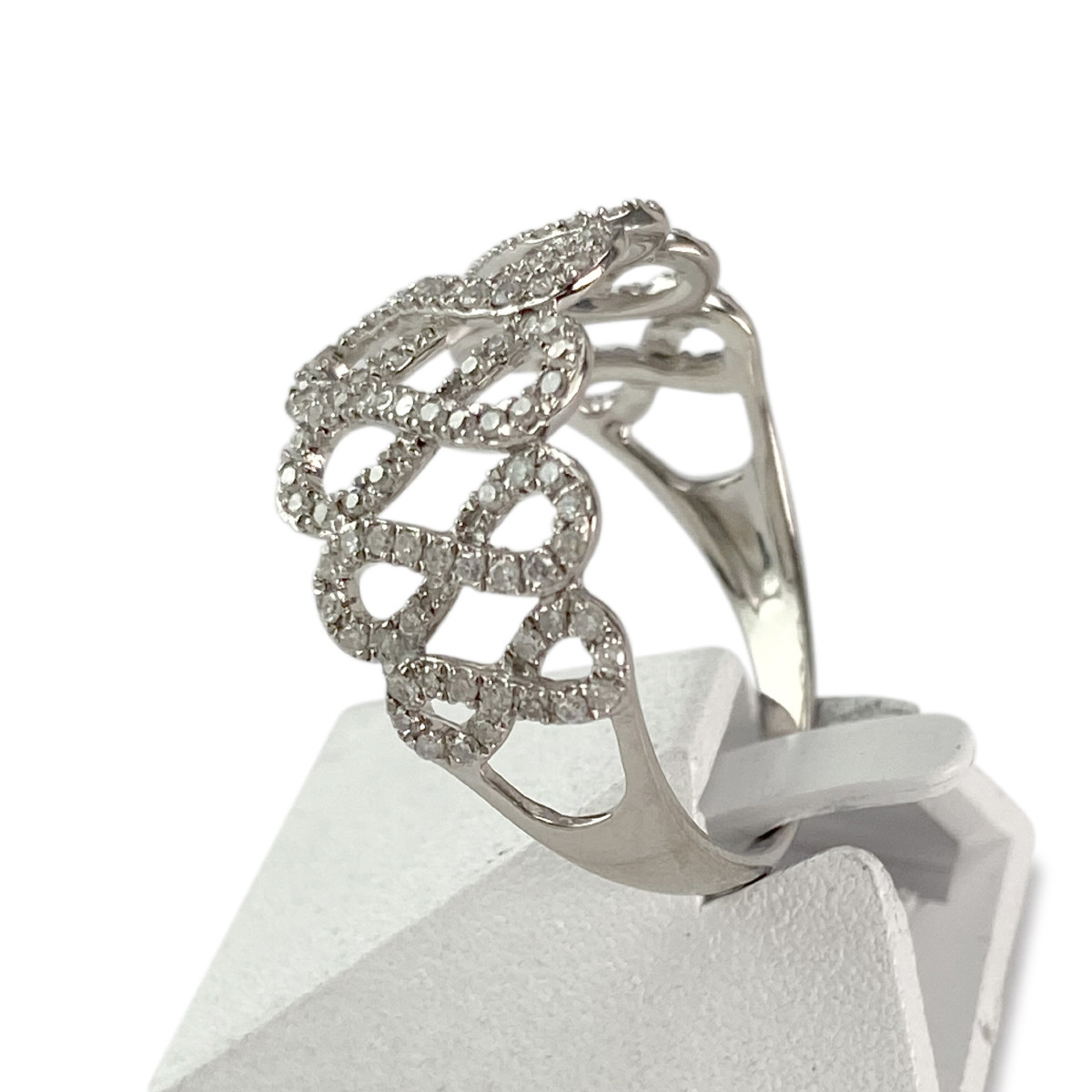 Bague d'occasion or 750 blanc diamants - vue 2