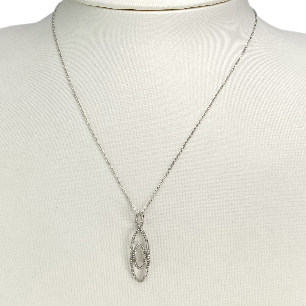 Collier d'occasion or 375 blanc diamants maille forçat 45 cm - vue 2