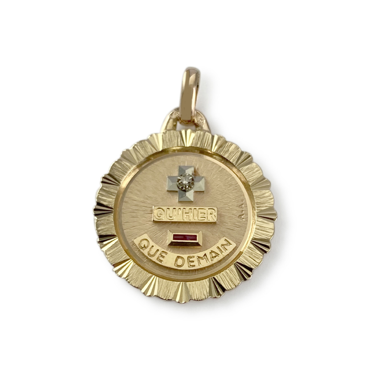 Médaille augis d'occasion 2 ors 750 diamant corindon synthétique