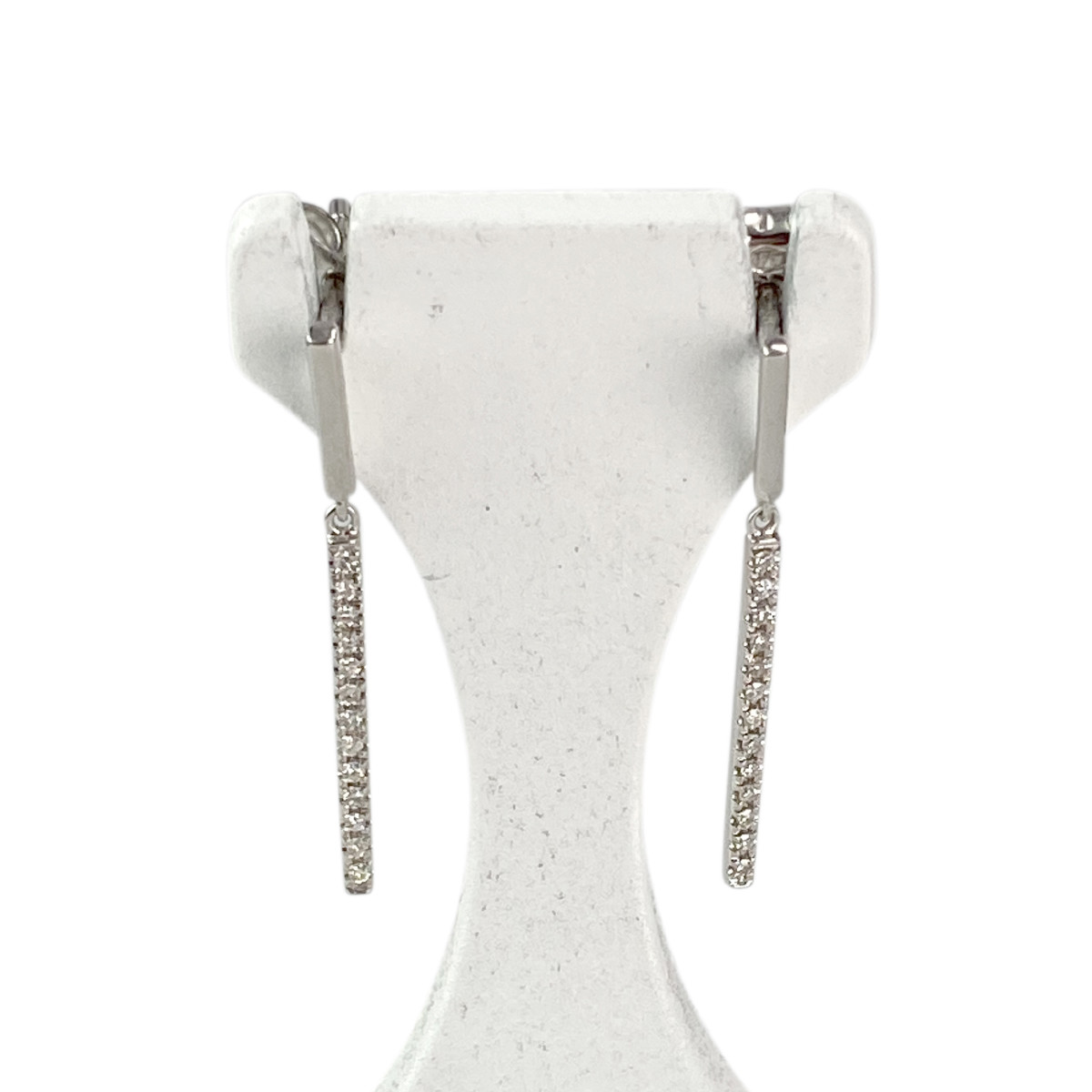 Boucles d'oreilles pendants d'occasion or 375 blanc diamants