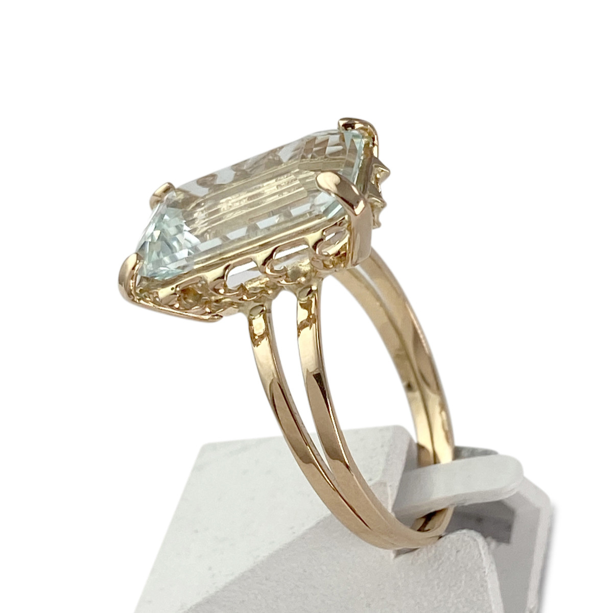 Bague d'occasion or 750 jaune aigue marine - vue 2