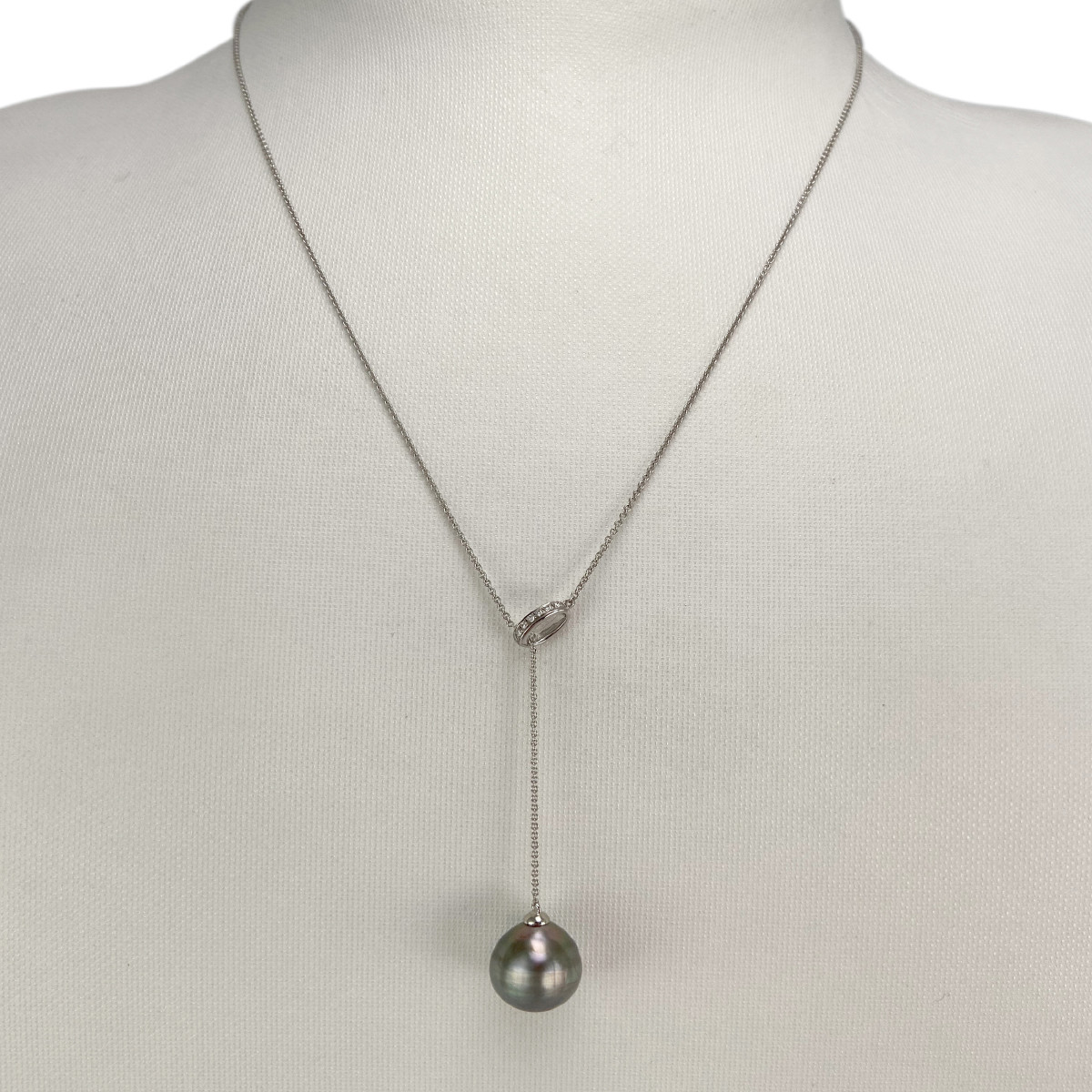 Collier d'occasion or 375 blanc maille forçat perle de tahiti diamants 42 cm - vue 2