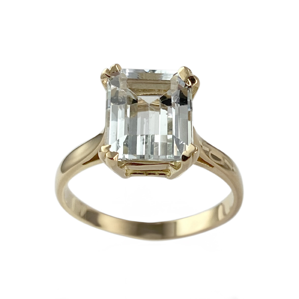 Bague d'occasion or 750 jaune aigue marine