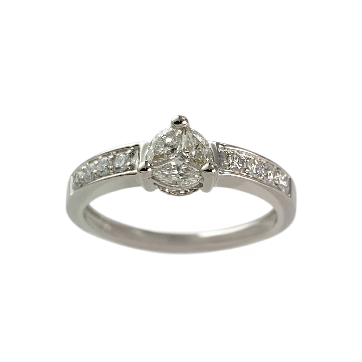Bague d'occasion or 750 blanc diamants