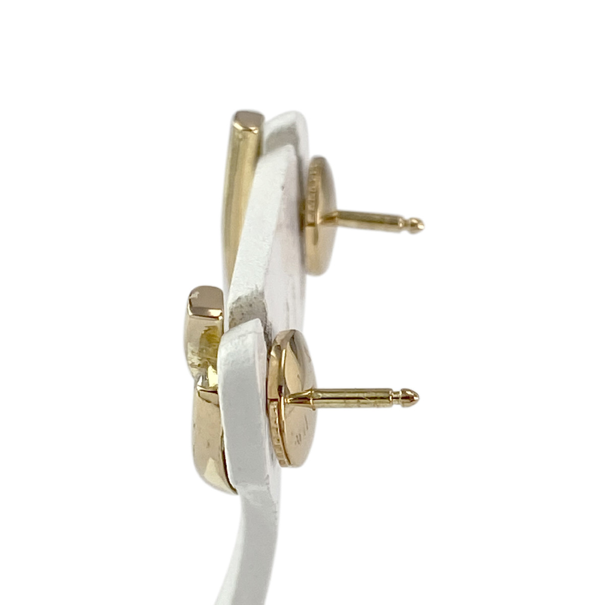 Boucles d'oreilles clous d'occasion or 750 jaune diamants - vue 2