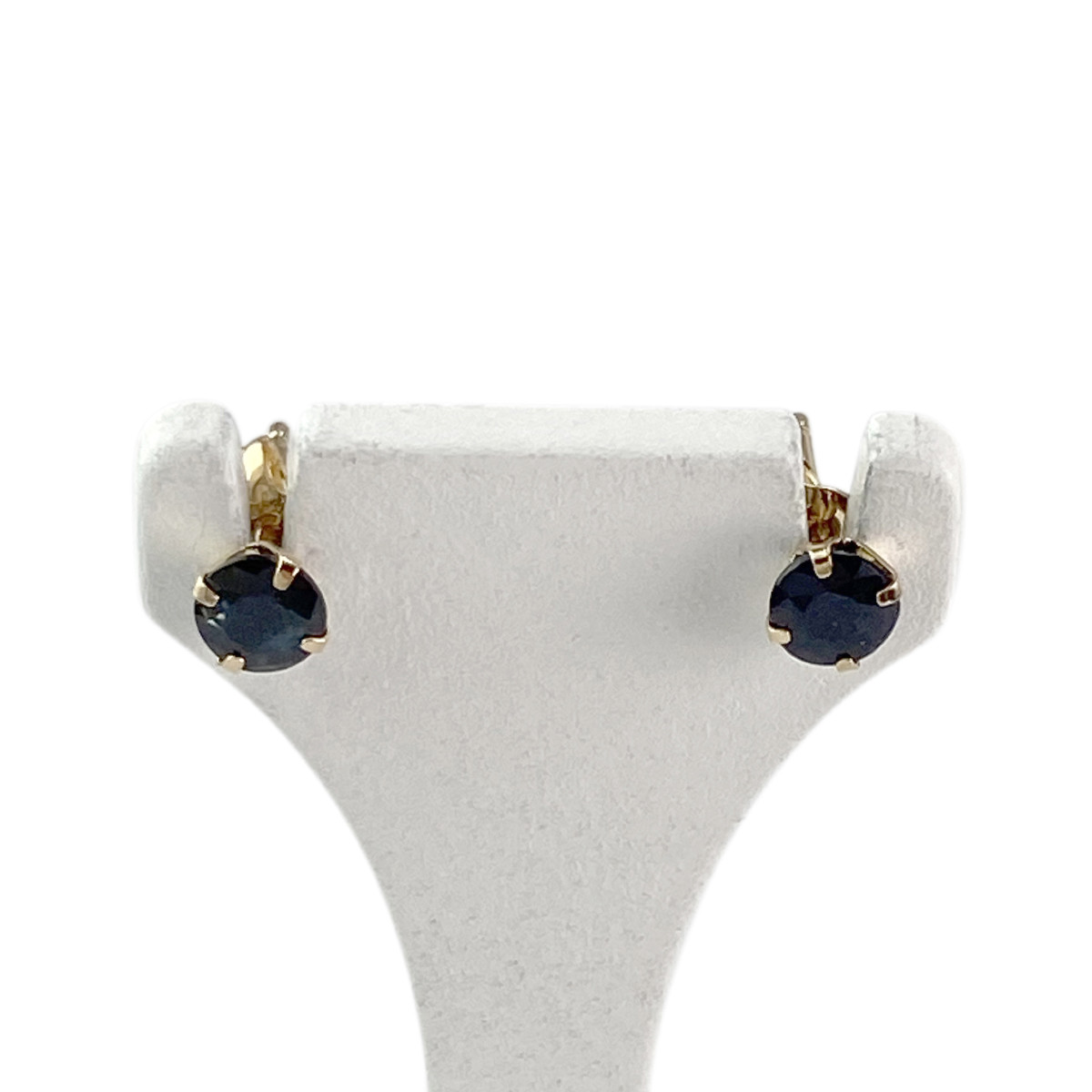 Boucles d'oreilles clous d'occasion or 750 jaune saphirs