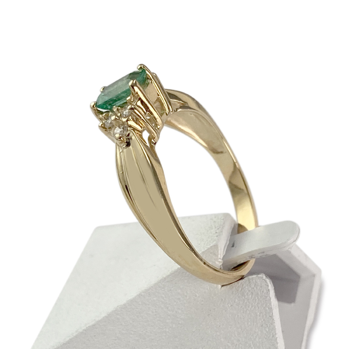 Bague d'occaison or 585 jaune émeraude diamants - vue 2