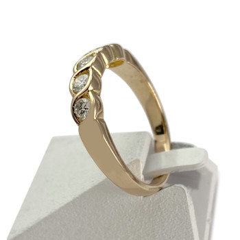 Second-hand gold ring 750 yellow diamonds