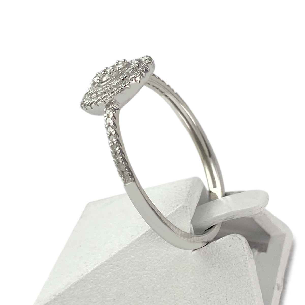 Bague d'occasion or 375 blanc diamants - vue 2