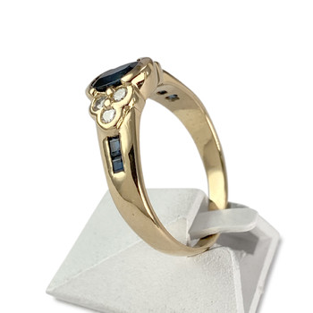 Second-hand gold ring 750 yellow sapphires diamonds