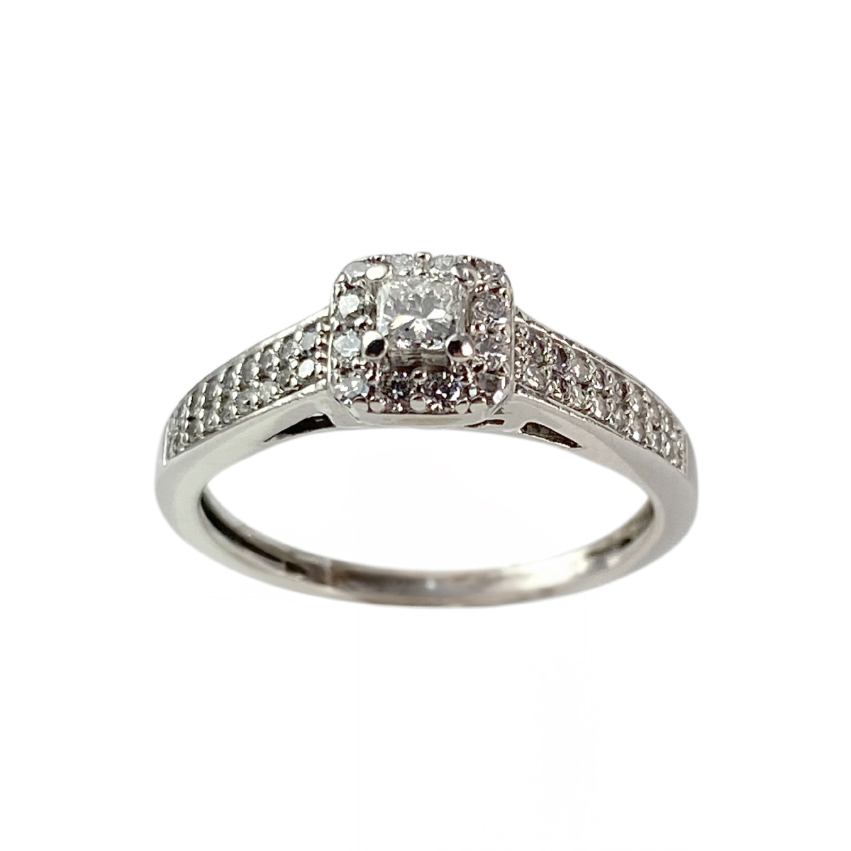 Bague d'occasion or 750 blanc diamants