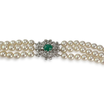 Collier en chute triple rang d'occasion or 750 blanc perles culture du japon diamants émeraude 42 cm
