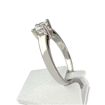 Solitaire second hand gold 750 white synthetic diamond