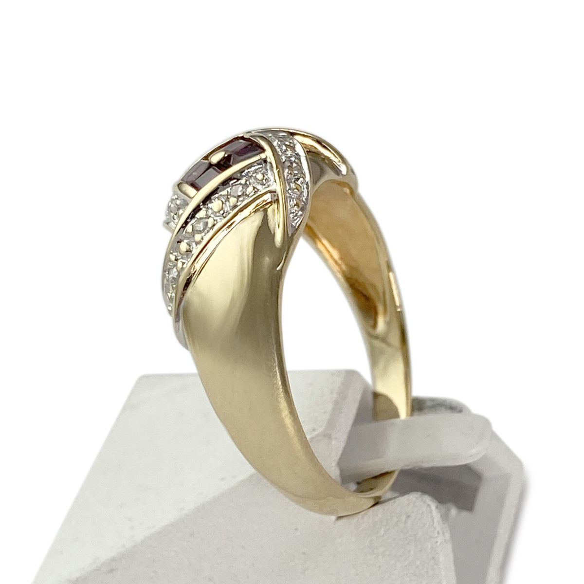 Bague d'occasion or 750 2 tons rubis diamants - vue 2