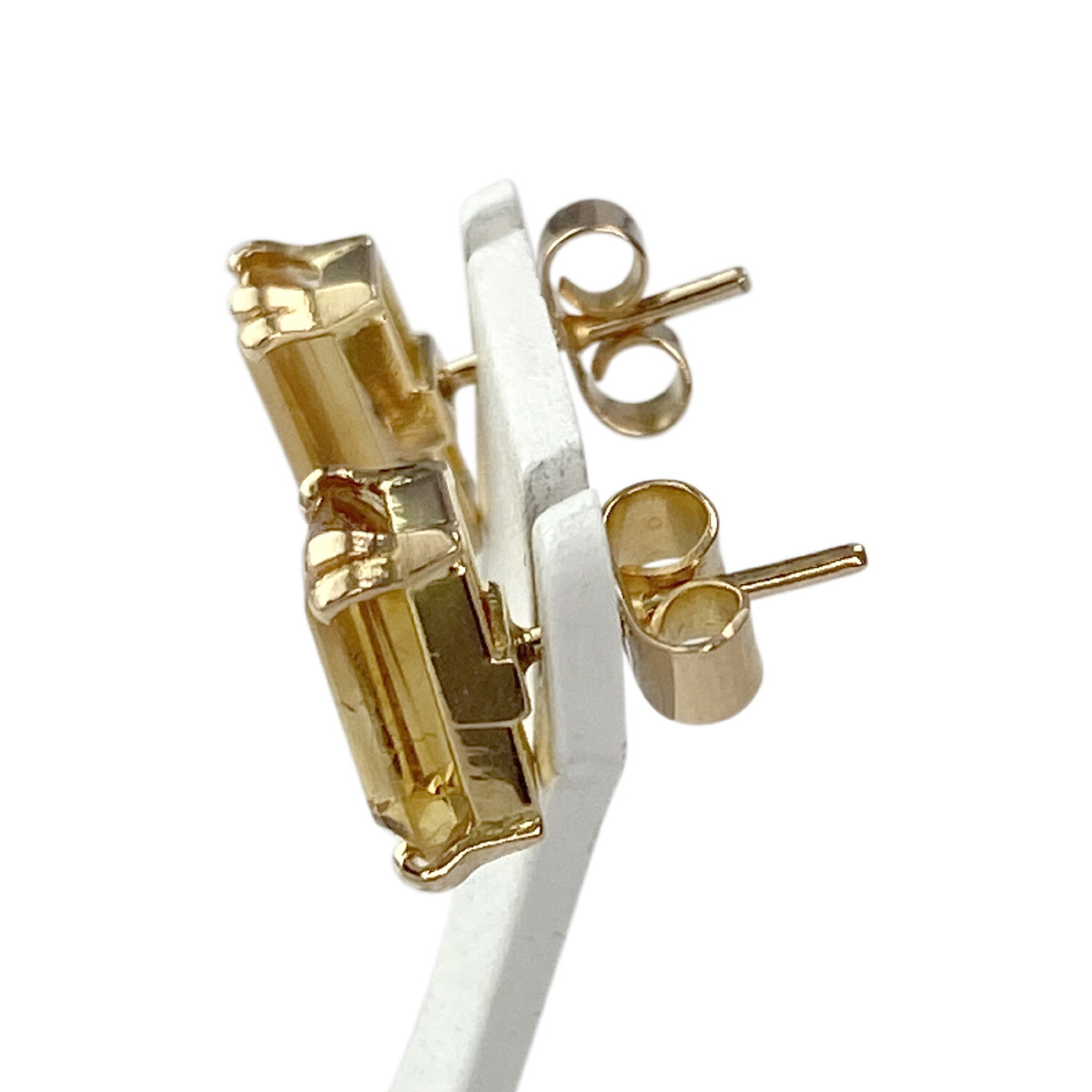 Boucles d'oreilles clous d'occasion or 750 jaune citrines - vue 2