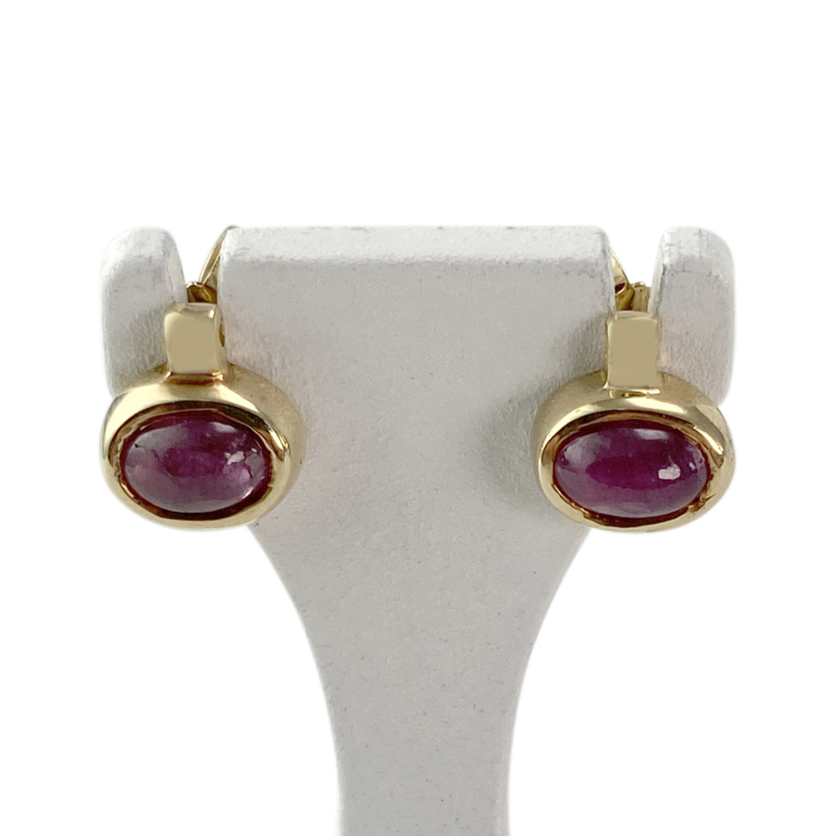 Boucles d'oreilles d'occasion or 750 jaune rubis cabochons ovales