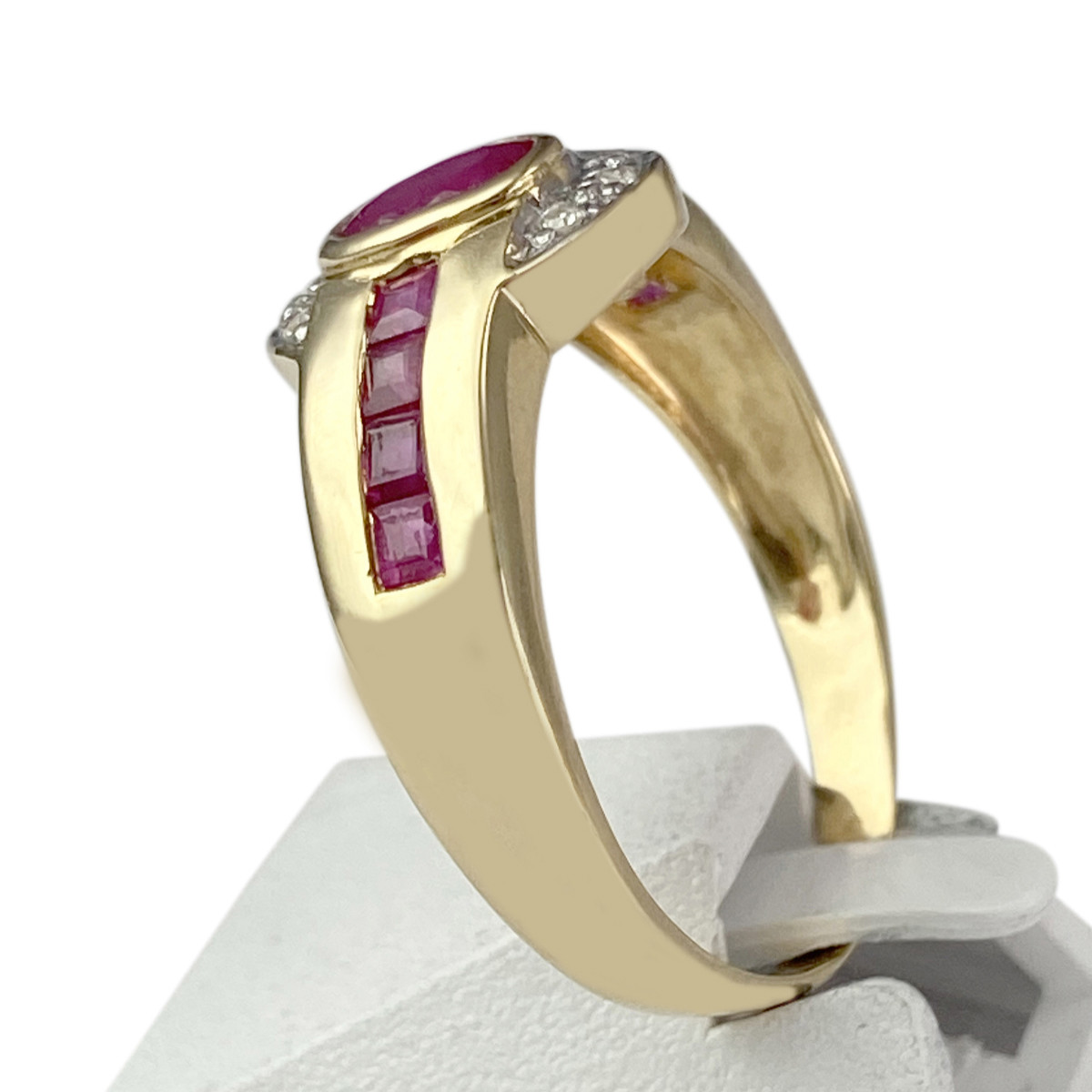 Bague d'occasion or 750 2 tons rubis diamants - vue 2