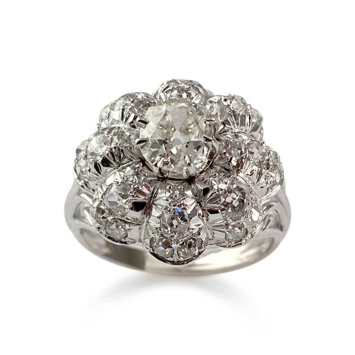 Bague d'occasion or 750 blanc diamants