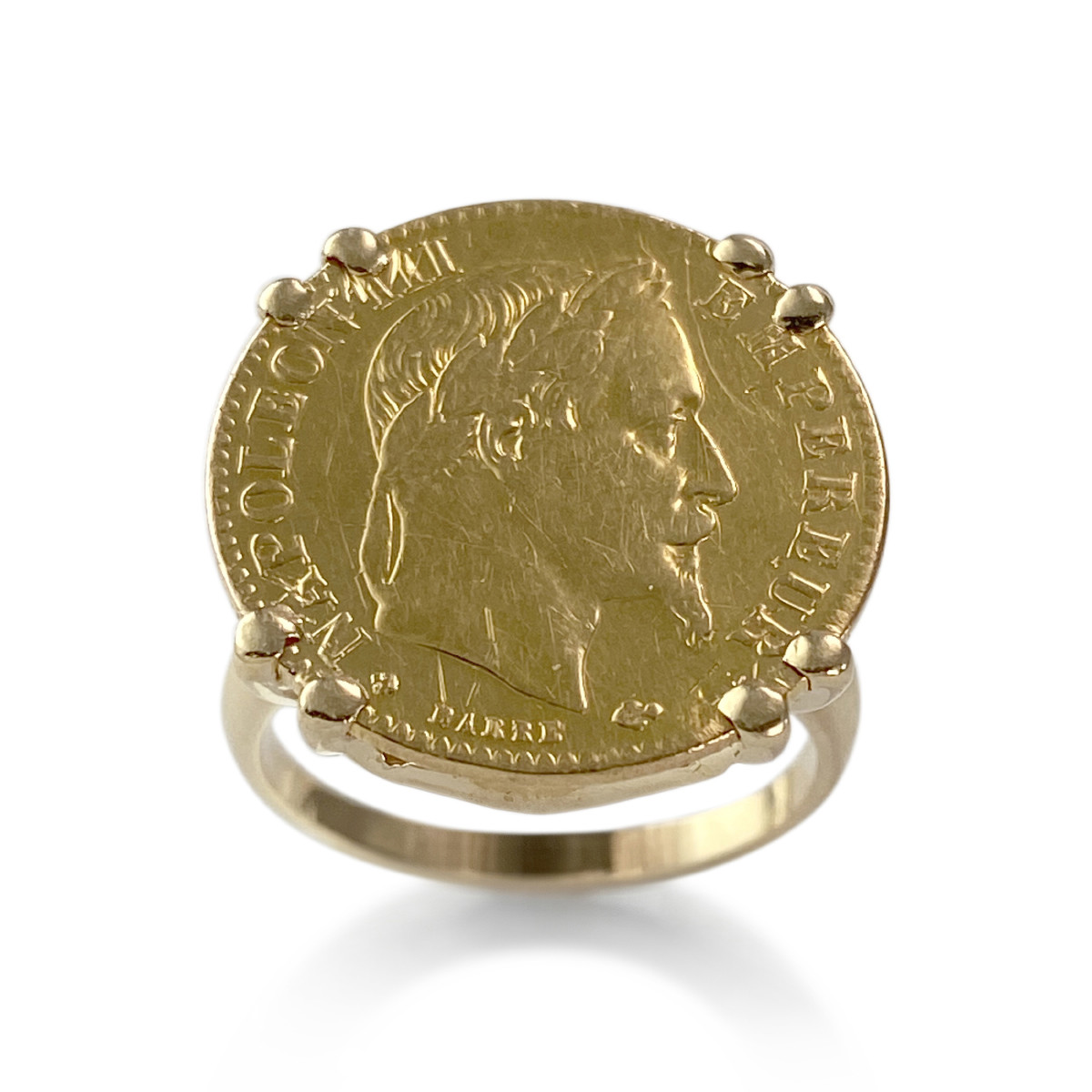 Bague d'occasion or 750 jaune porte pièce 'napoléon iii 10 francs 1868'