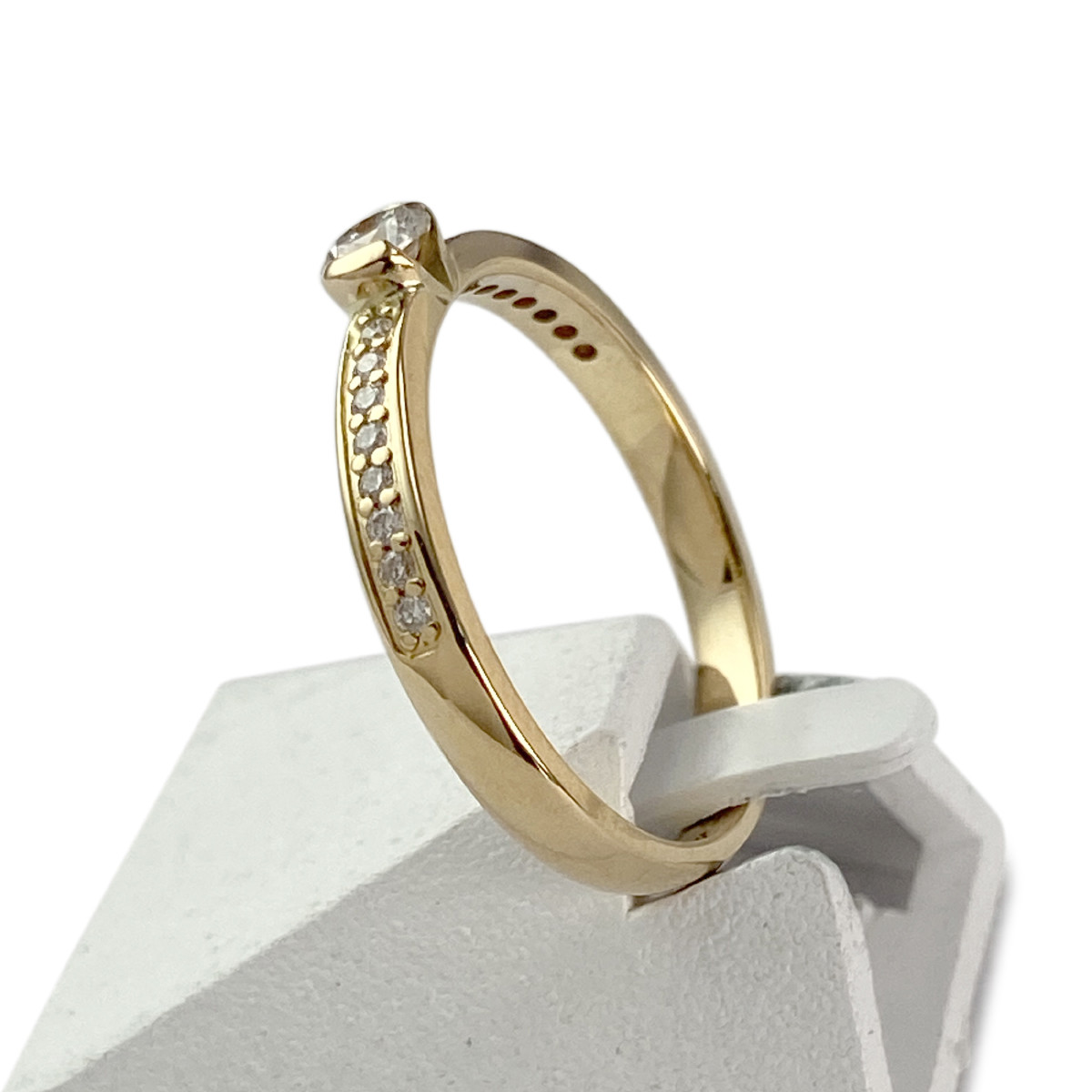 Bague d'occasion or 750 jaune diamants - vue 2