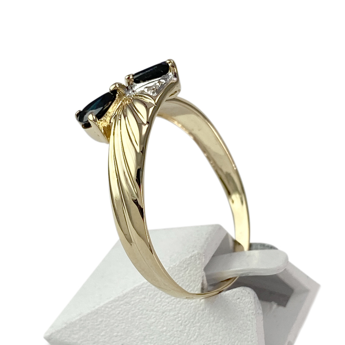 Bague d'occasion or 750 2 tons saphirs diamants - vue 2