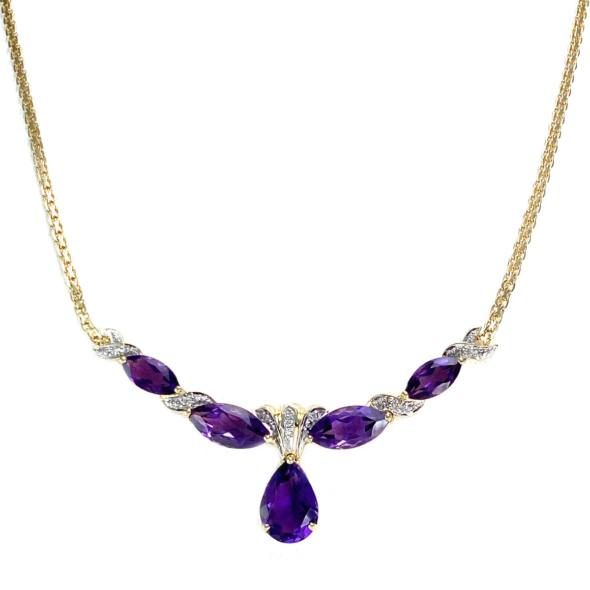 Collier d'occasion or 750 2 tons maille fantaisie diamants améthystes 42 cm