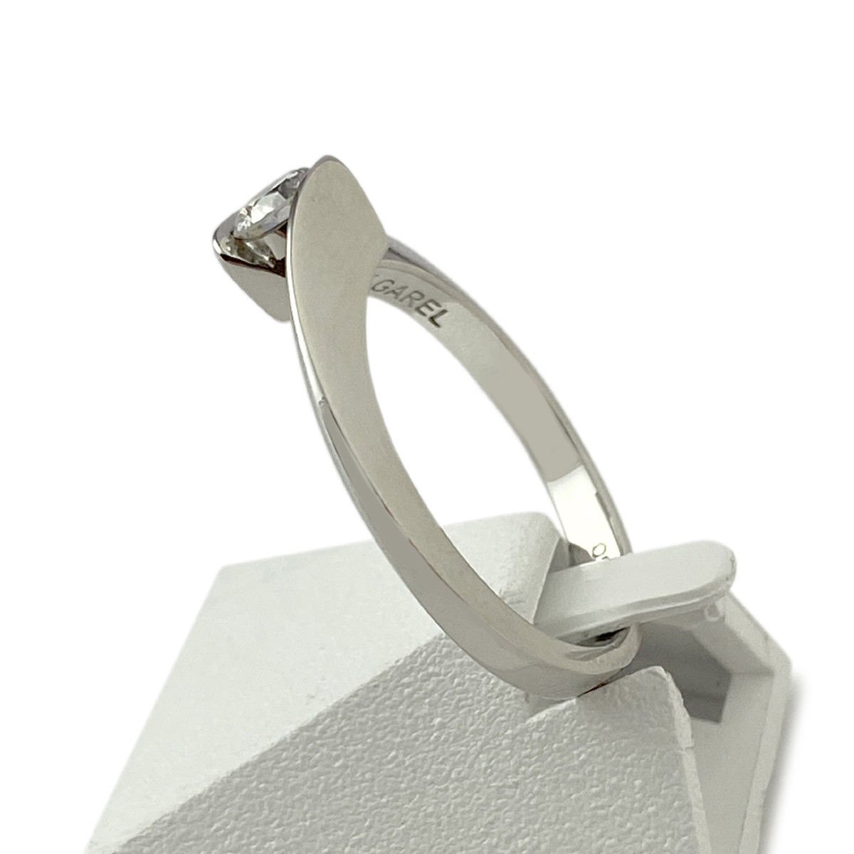 Solitaire Garel d'occasion or 750 blanc diamant - vue 2
