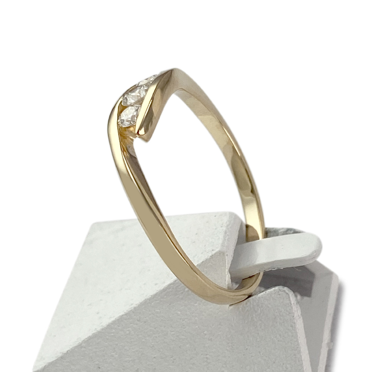Bague d'occasion or 750 jaune diamants - vue 2
