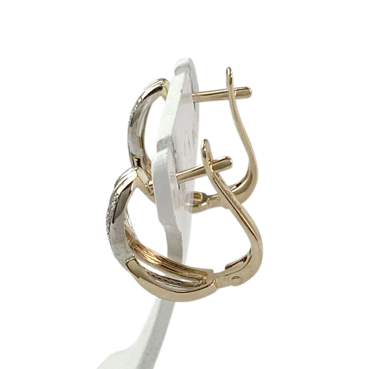 Boucles d'oreilles dormeuses d'occasion 2 ors 375 diamants - vue 2