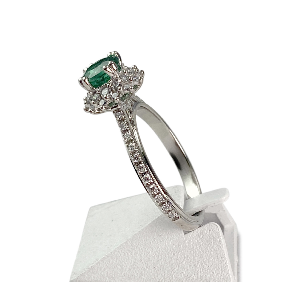 Bague d'occasion or 585 blanc diamants synthétques verre vert - vue 2